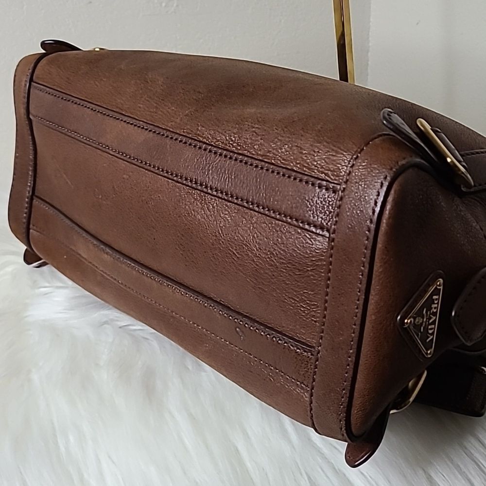 💯 Authentic Prada Handbag 🍀 - Picture 6 of 14